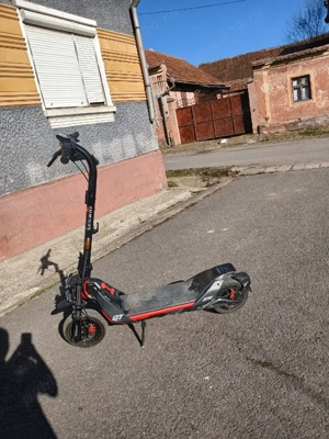 Trotinetă electrică Segway ZT3 2025