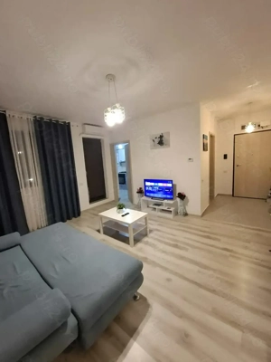 Garsoniera+loc parcare de inchiriat