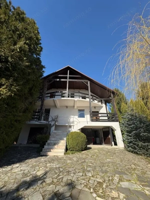 Vilă exclusivistă cu priveliște panoramică | Piscină | Teren generos