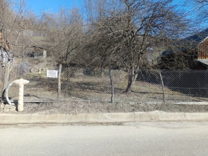 Vânz ri terenuri intravilan - imagine 2