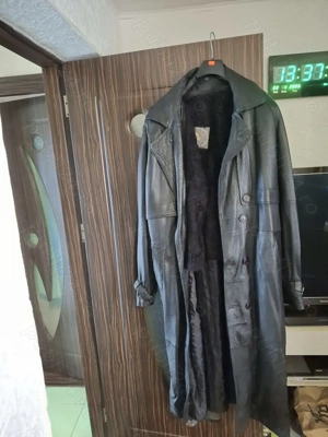 Vinzare haina din piele