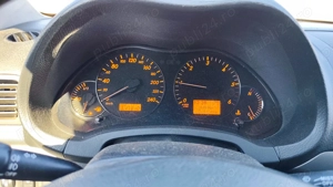 Vând Toyota Avensis T25 2.2, 150 cp   2007 (radiată) - 517000km - imagine 4