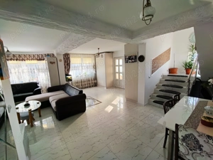 Casa ideala pt pensiune sau rezidential. 7 camere, 4 bai, 650 mp teren.  - imagine 3