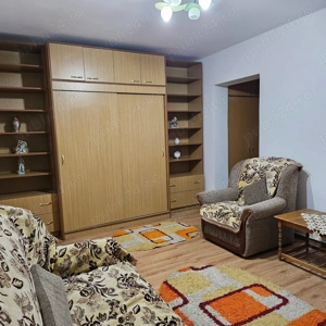 Închiriez apartament - imagine 3