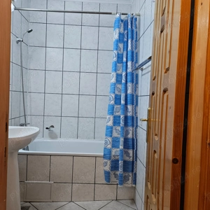 Închiriez apartament - imagine 8