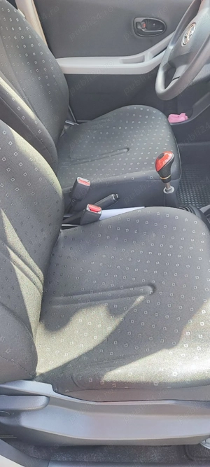 Toyota Yaris  - imagine 8