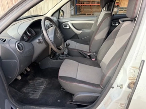 Dacia Duster 1.6 MPI 4x4 - imagine 8