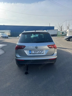 Volkswagen TIGUAN 2020 Comfortline 1.5 TSI automat - imagine 2