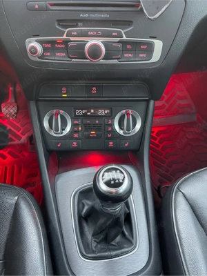 Audi Q3 - 2.0 Diesel - 134 CP - imagine 10