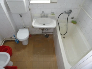 Apartament 2 camere decomandat, etaj intermediar, zona Romanilor, centrala pe gaz - imagine 16