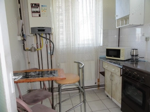 Apartament 2 camere decomandat, etaj intermediar, zona Romanilor, centrala pe gaz - imagine 9