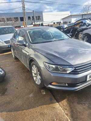 dezmembram vw passat b8 1.6 tdi dcx cod motor manual 6+1 - imagine 5