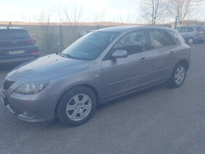 vând Mazda 3 2005 