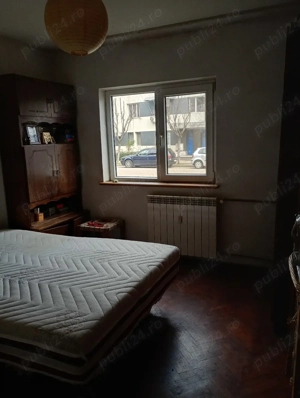  PARTER!   3 camere decomandat  parter  70 mp Autogara Topolniței  - imagine 3
