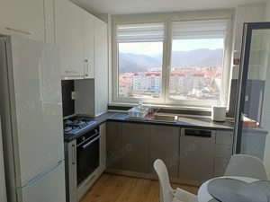 Proprietar închiriez studio Sunnyville vedere panoramică Tâmpa 