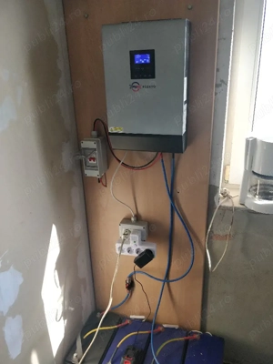 vind 4 panouri solare de415 w LONGI+4 Acumulatori si invertor