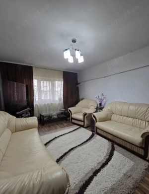 Apartament 3 camere Poarta 6