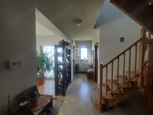 Casa De Vanzare, 700 Mp Teren, Cartier Orizont , Livezeni - imagine 5