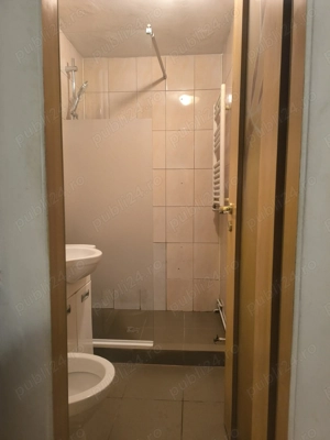Ofer spre închiriere apartament 2 camere  - imagine 7