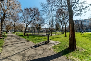 Apartament cu 3 camere în Podgoria Arad, vedere frumoasă, 2 balcoane - imagine 11