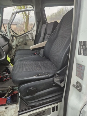 vand mercedes sprinter avariat - imagine 2