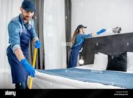 Curatenie si intretinere cladire apartamente Airbnb   Cleaning Airbnb apartments building - imagine 2