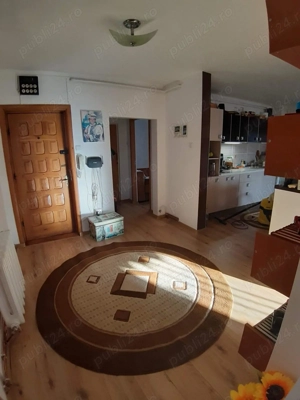 Apartament 3 camere 93 mp   Zonă centrală   Bloc cu lift  - imagine 3