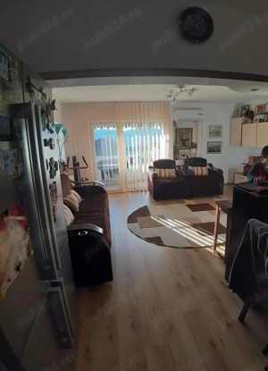 Apartament 3 camere 93 mp   Zonă centrală   Bloc cu lift  - imagine 2