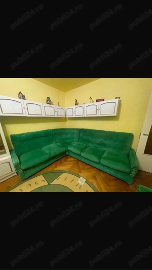 Dau gratis coltar extensibil, in stare bună,material plușat de culoare verde deschis,intretinut bine