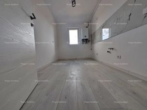 Ap.2 cam-BLOC NOU FINALIZAT-Decomandat-Bucatarie inchisa-53 mp-1 loc parcare-80.000 euro(TVA inclus) - imagine 7