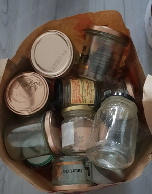 Vand borcane cu capac