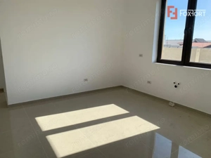 Duplex apartamentat – 2 apartamente cu 3 camere fiecare – Mosnita Veche - imagine 5