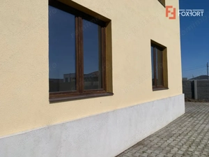 Duplex apartamentat – 2 apartamente cu 3 camere fiecare – Mosnita Veche - imagine 13