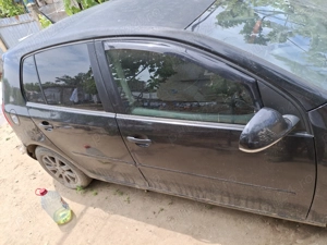 De vânzare golf 5 1.9 preț 6000 ofer fiscal tot ce trebuie  - imagine 5