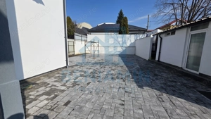 Casa P+1 - trafic intens - 163mp - zona excelenta - 1Mai - Parc - imagine 2