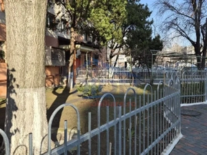 Bld 1 Decembrie 1918 - vav Scoala 22 Mexic