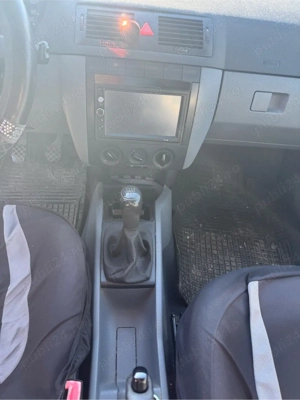 de vanzare skoda fabia din anul 2001 - imagine 3