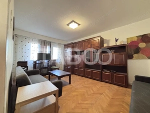 De vanzare apartament 3 camere decomandate Zorilor cu garaj sub bloc - imagine 3