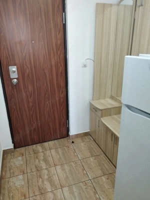 Inchiriez garsonieră 
