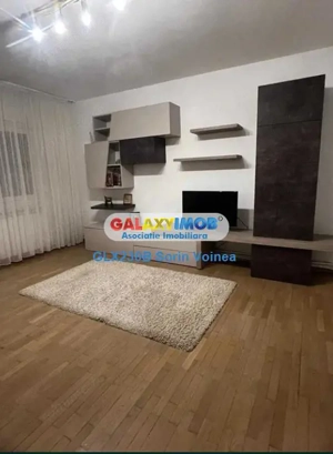 Apartament 4 camere Pacii 10 minute metrou loc de parcare centrala