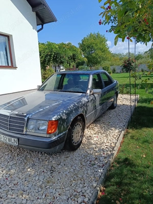 Mercedes Benz w124 3.0 diesel vehicul istoric 