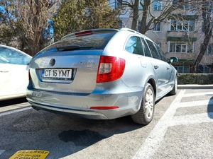 Skoda Superb 2010 - imagine 4