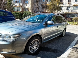 Skoda Superb 2010 - imagine 5