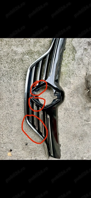 Vând Grilă Renault Megane 4 fără sigla radar ( distronic ) - imagine 2