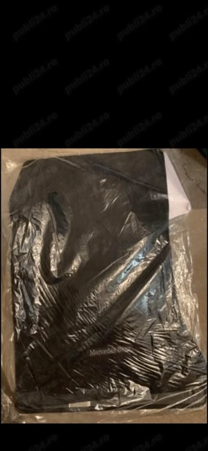 Vând set 4 covorașe Mercedes , originale , infoliate ,350 Lei. - imagine 3