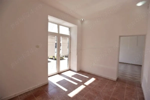 SAD 70 mp, Blvd 16 decembrie, 54