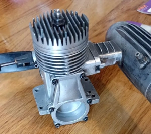 Motor modelism Fox 45BB , 7,5cc nitro cu elice si bujie pentru aeromodel   avion - imagine 5