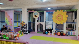 Loc de joacă de vânzare 