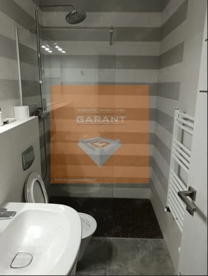 Inchiriez apartament 3 camere lux, Pitesti, zona centrala, prima inchiriere. Garaj - imagine 10
