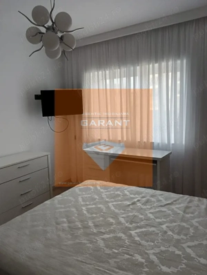 Inchiriez apartament 3 camere lux, Pitesti, zona centrala, prima inchiriere. Garaj - imagine 8